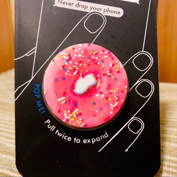 🆕❣️ Donut Pop-socket 🍩 - Picture 2 of 4